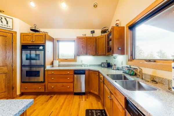 Skyline Ridge image 8